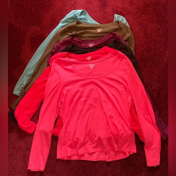 5 Long-sleeve T-shirts. Set of 5. Multiple colors. - Picture 1 of 3